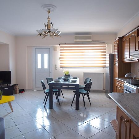Aretousa Luxury Apartment Самос Екстер'єр фото